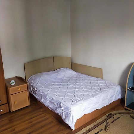 דירות בוקרשט Vila Elena Ap 2 מראה חיצוני תמונה