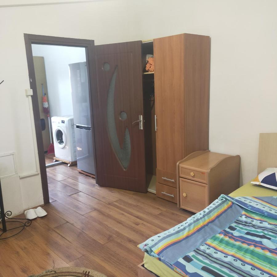 דירות בוקרשט Vila Elena Ap 2 מראה חיצוני תמונה