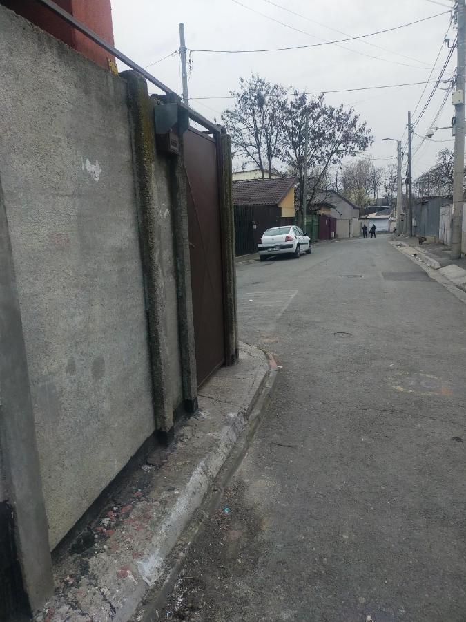דירות בוקרשט Vila Elena Ap 2 מראה חיצוני תמונה